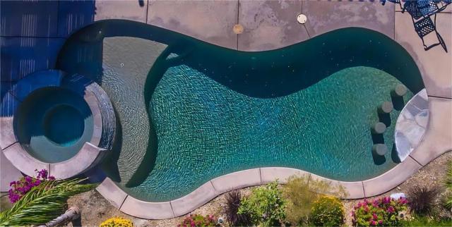988 Alta, Palm Springs CA: https://media.crmls.org/mediaz/c214e07d-7ee6-4b08-8ae0-2945f730045e.jpg