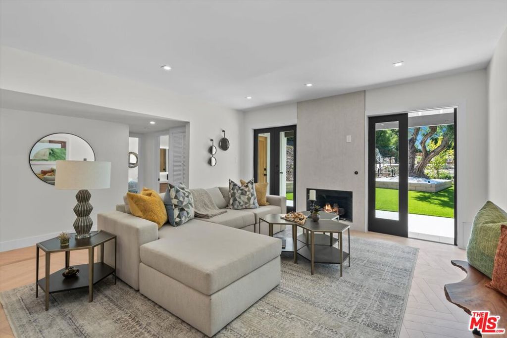 MLS #26845903 image #41