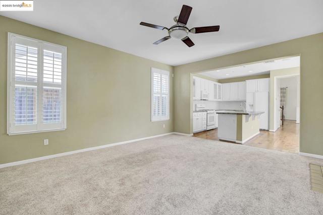 2743 Cathedral Cir, Brentwood CA: https://media.crmls.org/mediaz/c21693c1-afc1-4b67-9dc4-fda81e30ede8.jpg