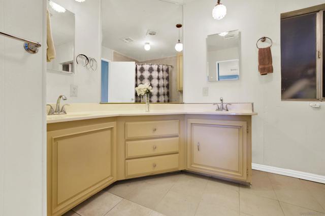 30100 Valley Center Rd., Valley Center CA: https://media.crmls.org/mediaz/c2177780-1ea8-4cd8-a74a-cb1256c5e947.jpg