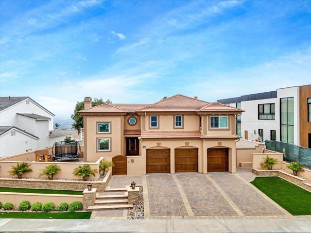 36 Coronado Pointe, Laguna Niguel CA: https://media.crmls.org/mediaz/c217a6f7-25ea-49d5-a9d0-10baf2358bdb.jpg