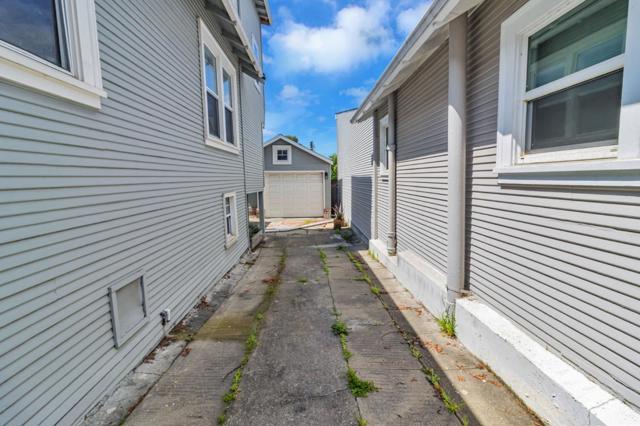 4431 Penniman Avenue, Oakland CA: https://media.crmls.org/mediaz/c217ec7e-b05d-454e-8d54-5125ea7258b6.jpg