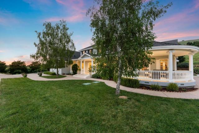 9560 Via Del Oro, Gilroy CA: https://media.crmls.org/mediaz/c218c3ab-0485-48a2-b259-462f4abcdba1.jpg