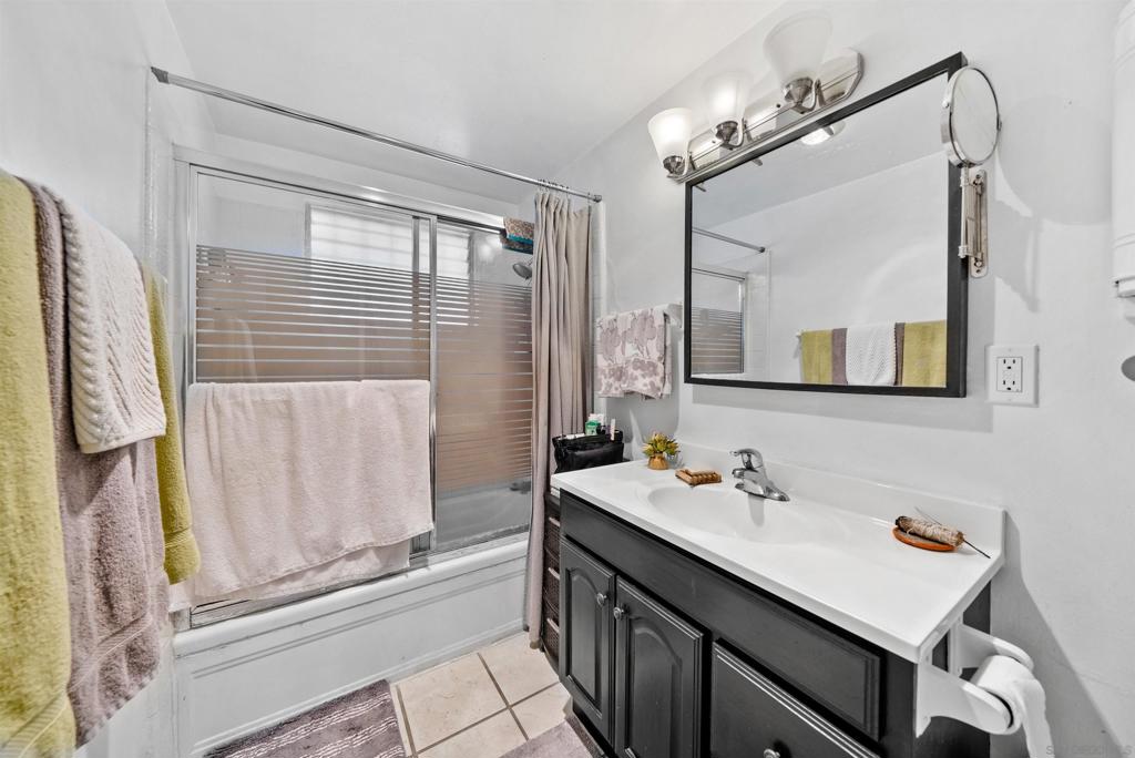 MLS #250037817SD image #45