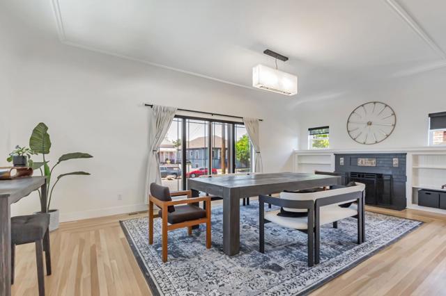 1148 Palm Street, San Jose CA: https://media.crmls.org/mediaz/c21d1172-5f08-4c1c-97c1-1640e95e1f5c.jpg