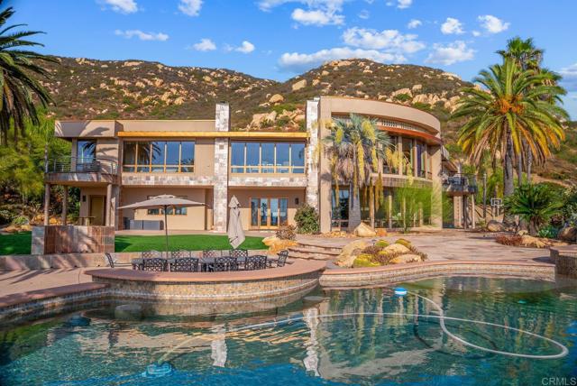 Image 65 of 75 For 14949 Presilla Dr