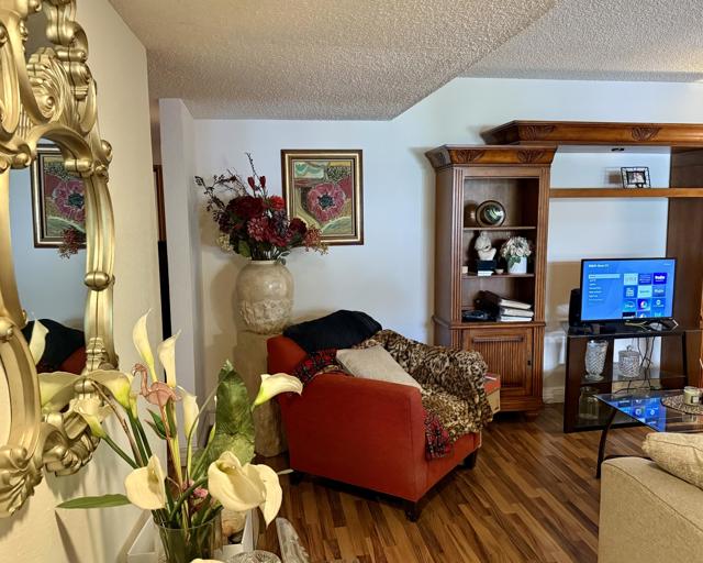 5301 E Waverly Dr., Palm Springs CA: https://media.crmls.org/mediaz/c21d8cab-4849-43fb-8695-78c4be110d61.jpg