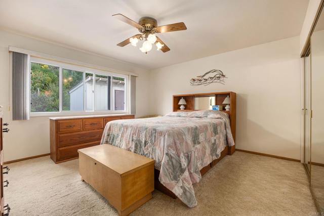 Detail Gallery Image 17 of 42 For 7413 Rowena St, San Diego,  CA 92119 - 5 Beds | 3 Baths