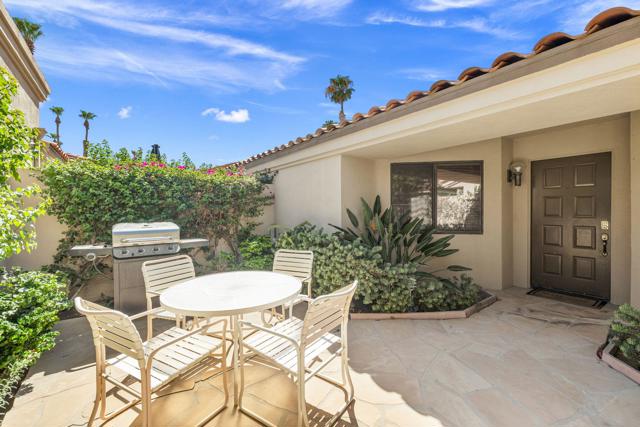 38674 Wisteria Drive, Palm Desert, CA 92211