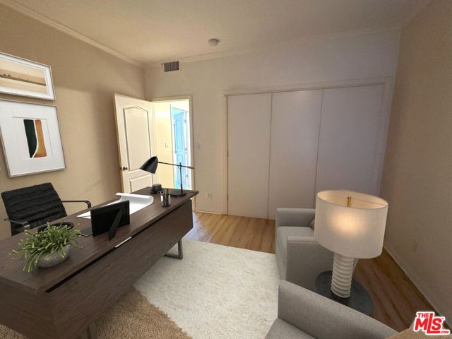 6220 Pacific Avenue, 103 photo 8
