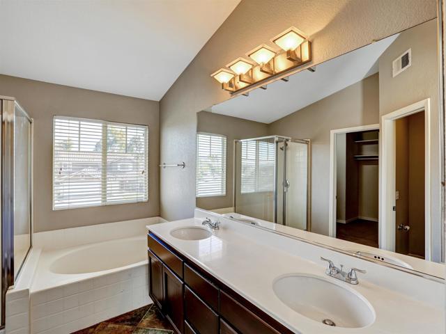 Detail Gallery Image 35 of 51 For 13467 Leafwood Dr, Corona,  CA 92883 - 4 Beds | 3 Baths