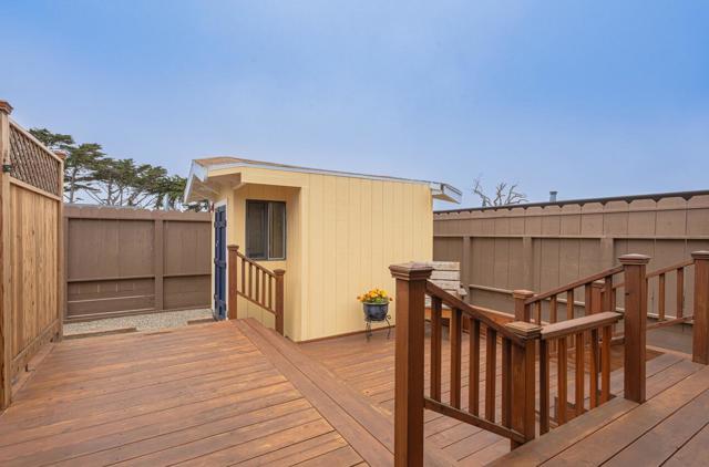 3093 Salinas Avenue, Marina CA: https://media.crmls.org/mediaz/c21ff24c-9fa7-4486-8535-02063ec2a2c3.jpg