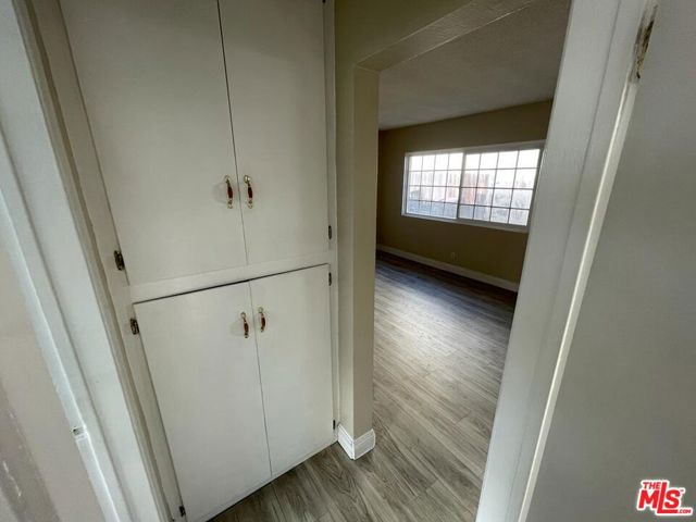244 E 49th Street, Long Beach CA: https://media.crmls.org/mediaz/c220329b-a5b2-4045-8212-0bef2d442d1f.jpg