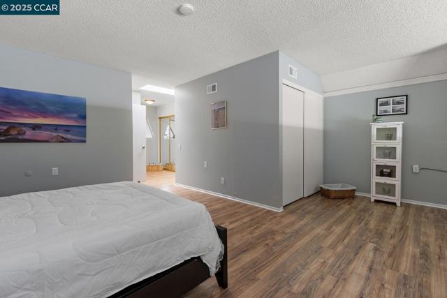 1244 Singingwood Ct., Walnut Creek CA: https://media.crmls.org/mediaz/c220b69d-539b-45fc-b01c-715b653bc0ae.jpg