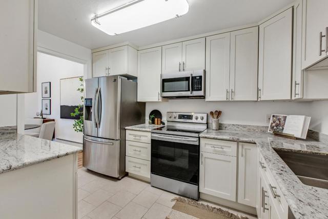 114 24th Avenue, San Mateo CA: https://media.crmls.org/mediaz/c221a417-6f73-47e9-9cb6-78835c30ff70.jpg