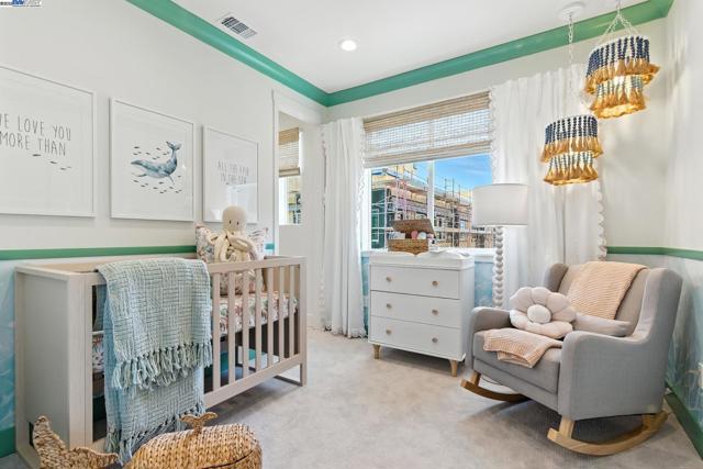 1937 Grand Street, Alameda CA: https://media.crmls.org/mediaz/c221ae43-b145-40c2-82fa-fa4649f79f8c.jpg