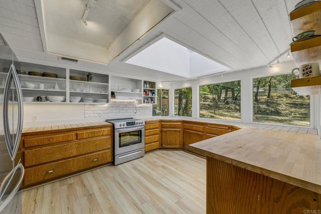 15134 Woods Valley Road, Valley Center CA: https://media.crmls.org/mediaz/c221deb2-ddd9-4437-9617-fbd42679d773.jpg