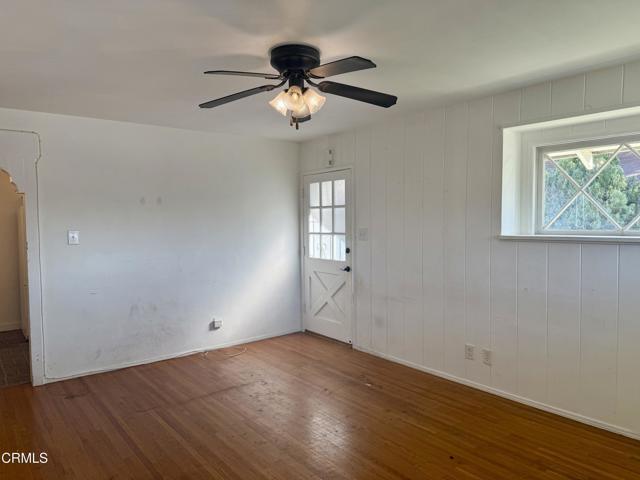 Detail Gallery Image 6 of 18 For 12811 Oxnard St, Los Angeles,  CA 91606 - – Beds | – Baths