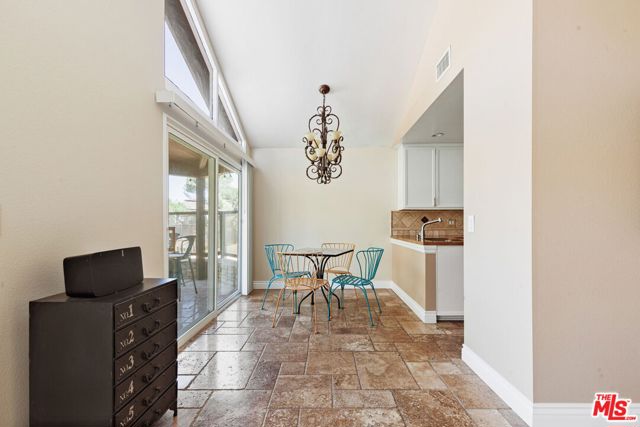 30712 Lakefront Drive photo 11