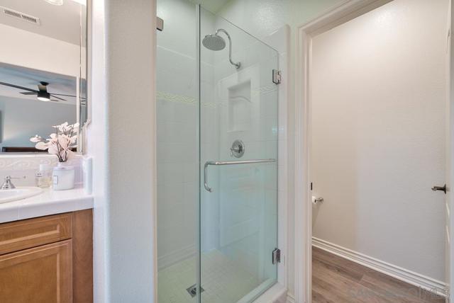 15820 Paseo Del Sur, San Diego CA: https://media.crmls.org/mediaz/c227c85f-588c-4708-8832-0102a2ff6742.jpg