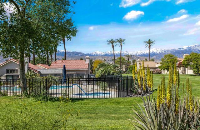 17 Margarita Road, Palm Desert CA: https://media.crmls.org/mediaz/c228295e-ef1d-43b4-9d46-427453085581.jpg
