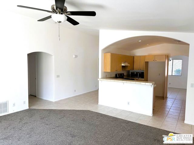 9700 Santa Cruz Road, Desert Hot Springs CA: https://media.crmls.org/mediaz/c228905f-0254-42e0-a83a-0761941450ad.jpg