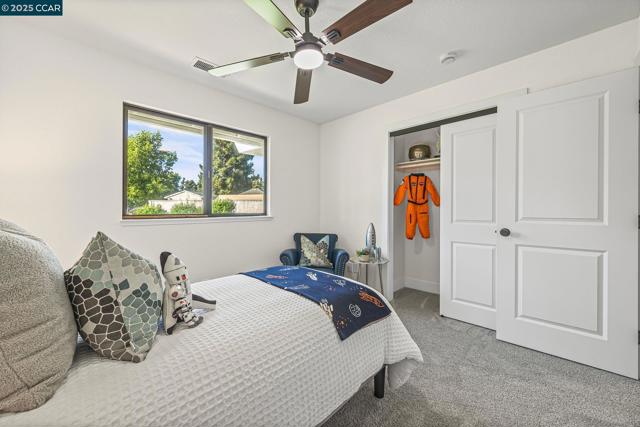 9822 Doyle Ct, Stockton CA: https://media.crmls.org/mediaz/c229745b-10ca-4ba2-b7d8-460a1d9fd5ee.jpg