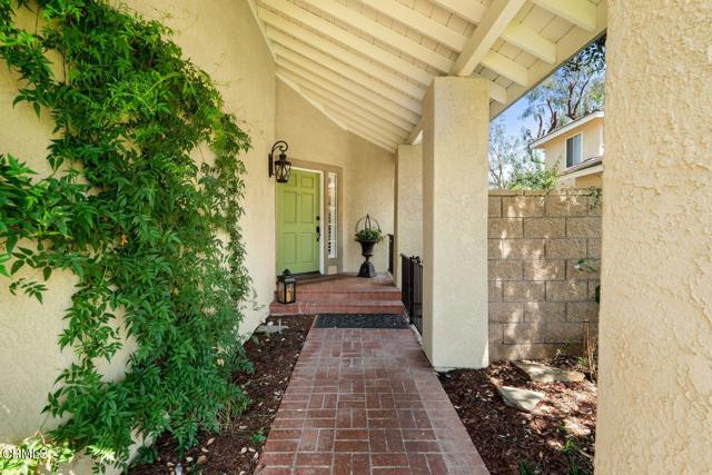 Detail Gallery Image 7 of 53 For 12157 London Grove Ct, Moorpark,  CA 93021 - 3 Beds | 2/1 Baths