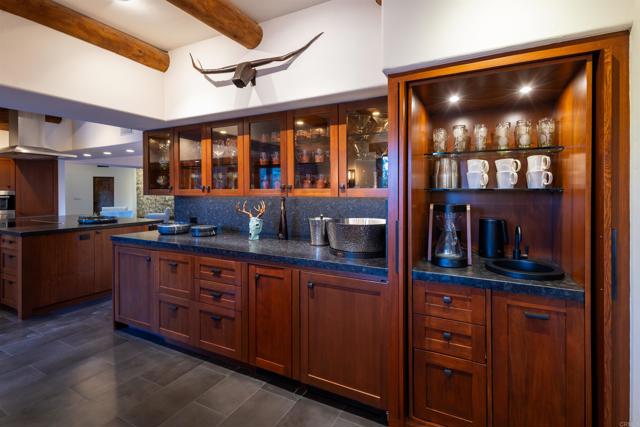 Detail Gallery Image 13 of 75 For 692 Horseshoe Rd, Borrego Springs,  CA 92004 - 5 Beds | 7/1 Baths