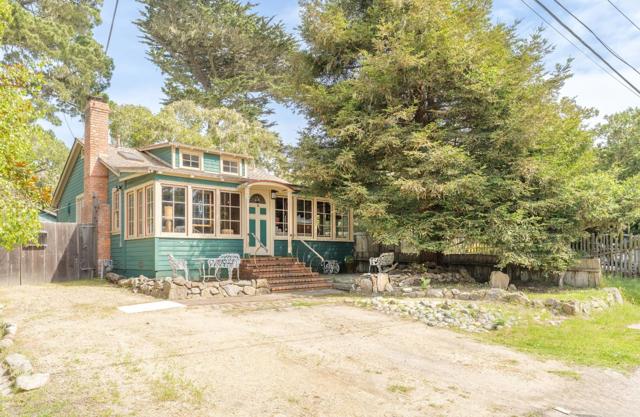 469 Evergreen Road, Pacific Grove CA: https://media.crmls.org/mediaz/c22b21e5-2766-423a-aadf-b0f04afe2e88.jpg