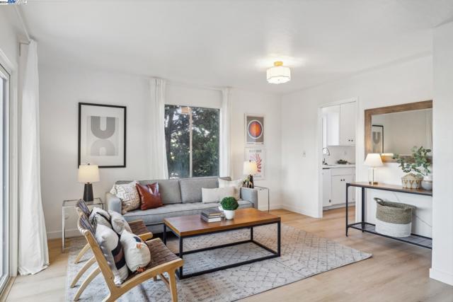 2106 Otis Dr, Alameda CA: https://media.crmls.org/mediaz/c22b9583-d67e-4c7b-b5ba-3cfcf0b758ab.jpg