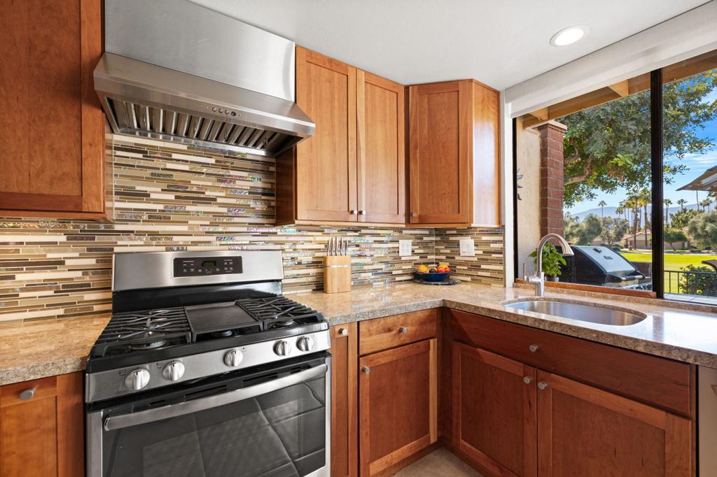 MLS #219141639DA image #5