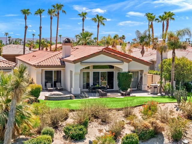 639 Mesa Grande Drive, Palm Desert CA: https://media.crmls.org/mediaz/c22c067b-3342-47ff-9bf5-dedf36813ff3.jpg