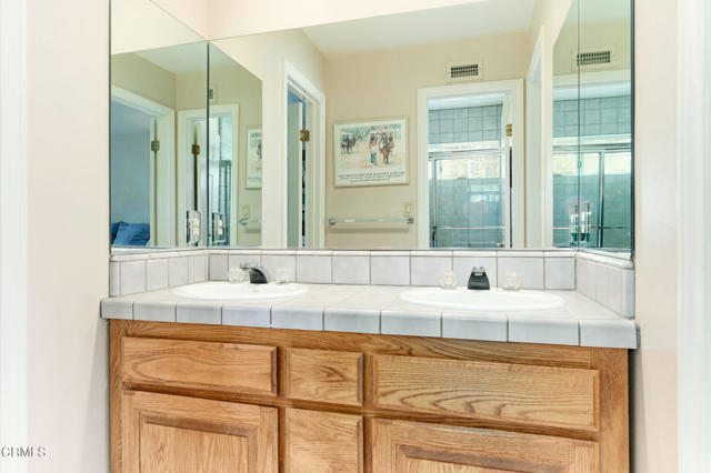 11616 E Las Posas Road, Camarillo CA: https://media.crmls.org/mediaz/c22cff1a-df6c-4322-a72d-99c2e4510b5a.jpg