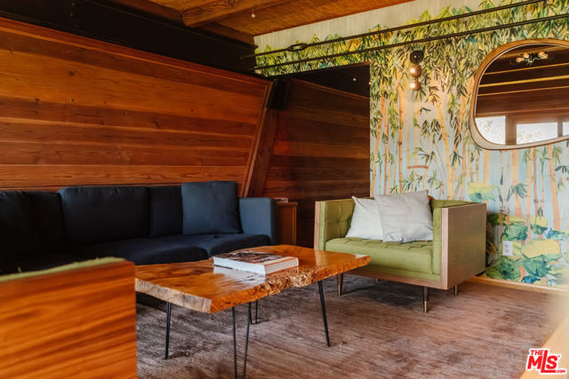6894 Pacific View Drive, Los Angeles CA: https://media.crmls.org/mediaz/c22f8610-d5ea-4469-b949-7a3705db7868.jpg