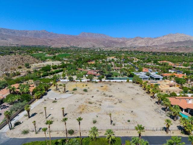 49425 Jfk Trail Trail, Palm Desert CA: https://media.crmls.org/mediaz/c22fbca4-9836-4246-8427-0e98698bea44.jpg