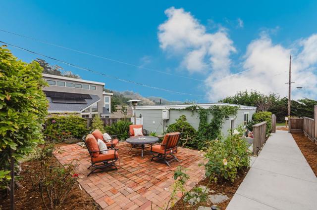 533 Alto Avenue, Half Moon Bay CA: https://media.crmls.org/mediaz/c22feb96-6e7c-4f91-ba22-7bea8e013832.jpg