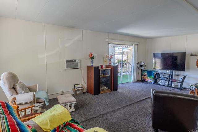 Detail Gallery Image 5 of 29 For 351 E Bradley Ave #48,  El Cajon,  CA 92021 - 2 Beds | 1 Baths