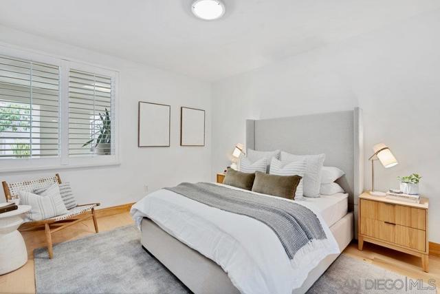 5420 La jolla Blvd., La Jolla CA: https://media.crmls.org/mediaz/c232026e-6359-4fec-b563-0a994bb45cad.jpg