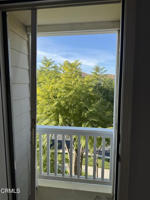 MLS #V1-33325 image #28