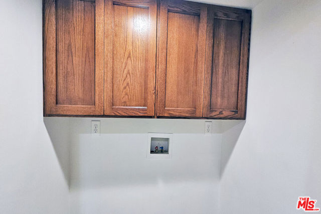 1434 Ricardo St, Los Angeles CA: https://media.crmls.org/mediaz/c2327132-605f-4e87-a783-d4eb6be52783.jpg