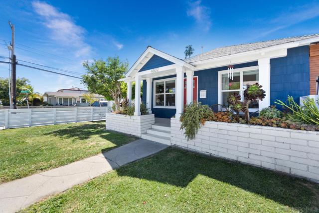 4602 Felton St, San Diego CA: https://media.crmls.org/mediaz/c2331640-d0cb-4b38-adf9-1d8e416a2085.jpg