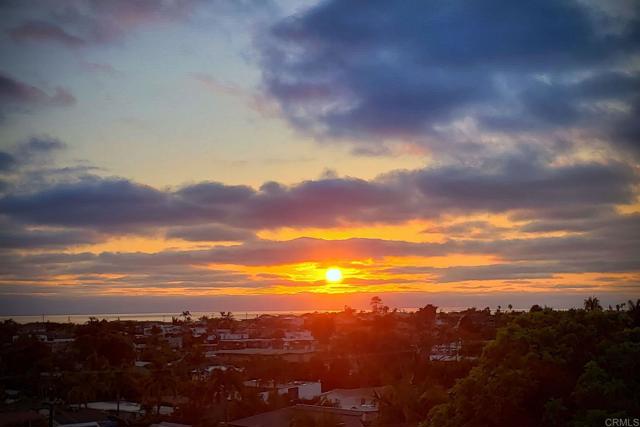 Detail Gallery Image 2 of 51 For 289 Hygeia Ct, Encinitas,  CA 92024 - 3 Beds | 2 Baths