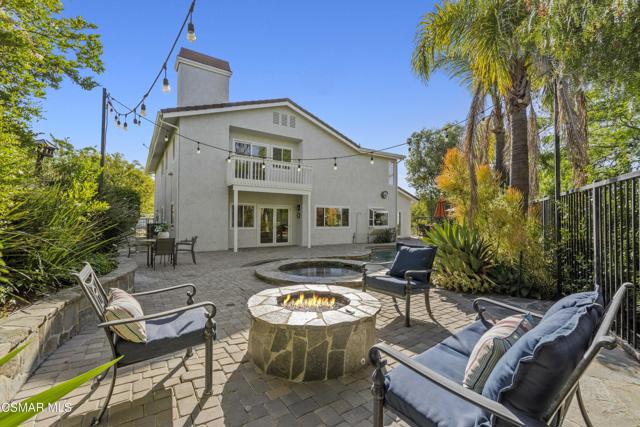 287 Golden Fern Court, Simi Valley CA: https://media.crmls.org/mediaz/c237fee0-6c8c-40ea-b0a4-6c9e382a1b57.jpg