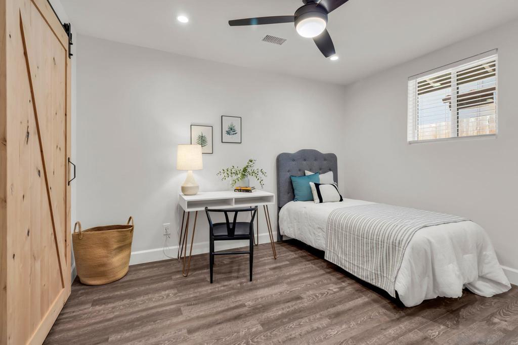 MLS #250034894SD img 27