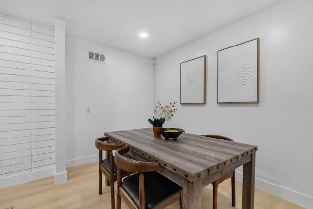 3 Harran Circle, Orinda CA: https://media.crmls.org/mediaz/c2382172-de01-47fa-a1b0-54ef86e14099.jpg