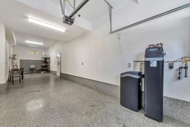 111 Llano De Los Robles Avenue, San Jose CA: https://media.crmls.org/mediaz/c2382fab-b47d-4ec6-a797-1661be0d6ca4.jpg
