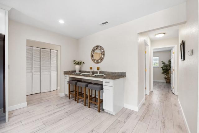 1776 Via Flores, San Jose CA: https://media.crmls.org/mediaz/c2387853-9b6e-4319-bd9d-64c6aee4c51d.jpg