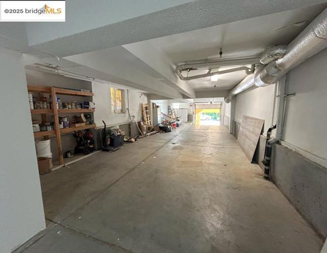 2854 Sacramento St, San Francisco CA: https://media.crmls.org/mediaz/c23a8e59-e79e-4ee8-8e2a-1f57e2601070.jpg