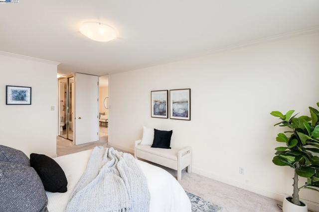 Image 21 of 39 For 565 Bellevue  1903